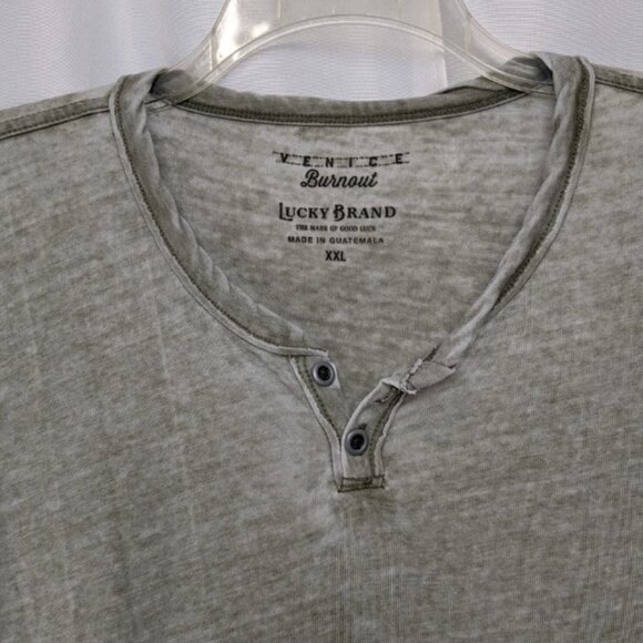 Lucky Brand Venice Burnout Henley XXL Gray T-Shirt Short Sleeve Casual - Picture 2 of 3